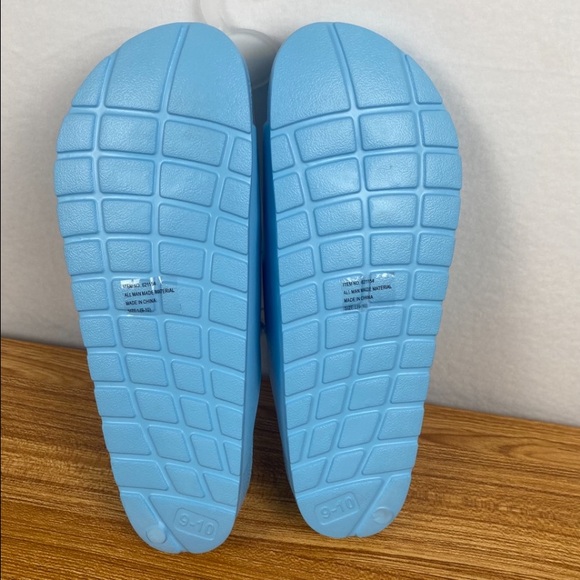 🌺 3/$25 🌺 Sun & Sky | Women’s Slip On Sandals Adjustable Strap Rubber Size 9-10 - Picture 4 of 5